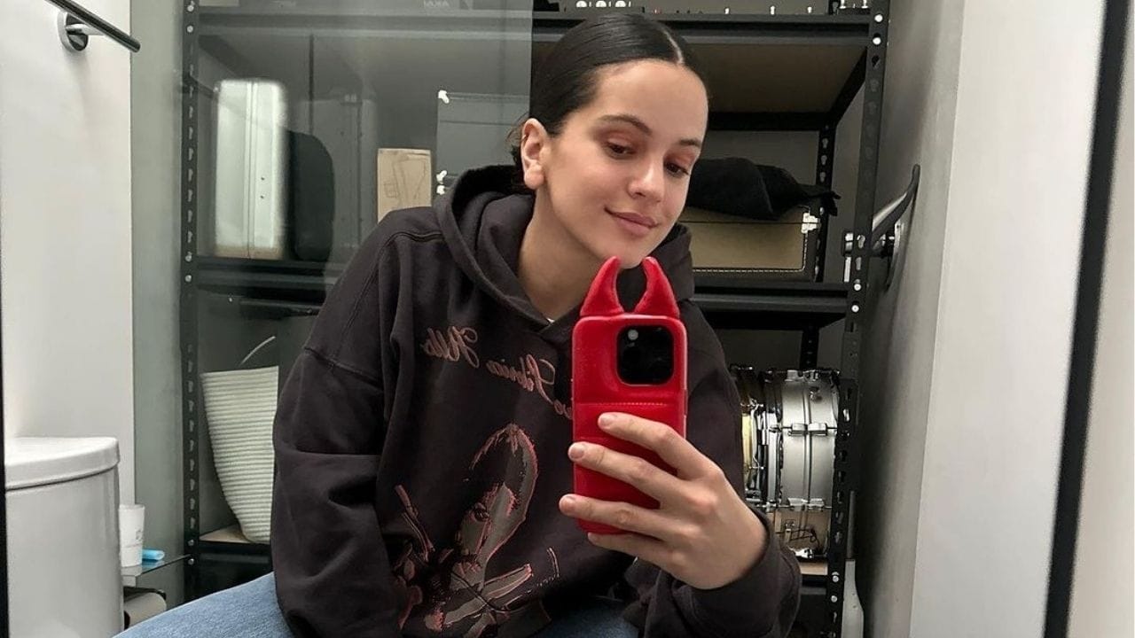 Rosalía comparte su receta infalible para unas quesadillas irresistibles Rosalía comparte su receta infalible para unas quesadillas irresistibles