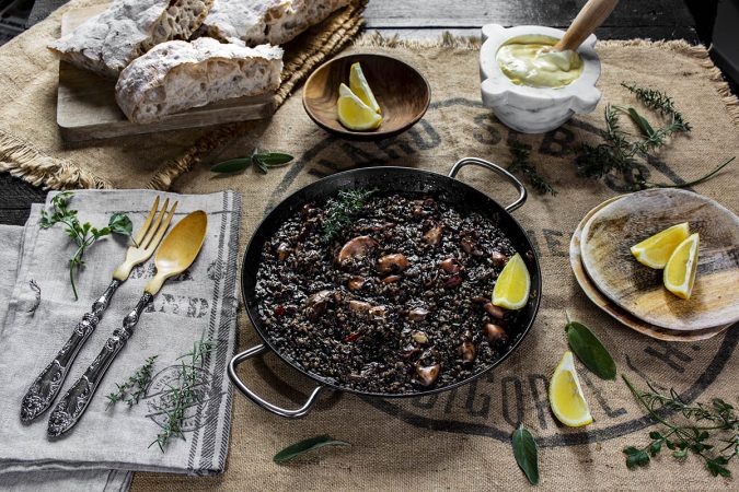 arroz negro con chipirones 1 2 Merca2