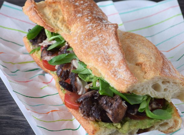 bocadillo pollo aguacate Merca2.es