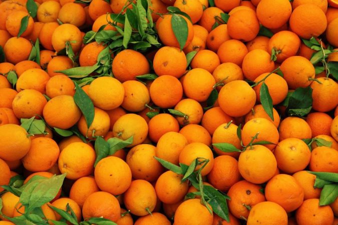 Te contamos el truco para que la fruta te dure mucho más tiempo en casa sin ponerse mala 14 Merca2.es Esta fruta rica en cítricos te hará sentirte liviano y te ayudará a elevar tus defensas: No es la naranja
