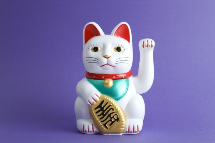 ¡Boom en Solana! Maneki, la nueva moneda meme, dispara las alertas: Ballenas en acción y nuevos listados en intercambios