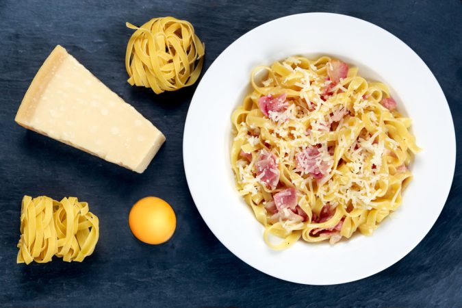 Auténtica receta italiana de espaguetis carbonara sin nata 1 Merca2.es oJkdUroSKWTZArxxDk96 carb Merca2.es