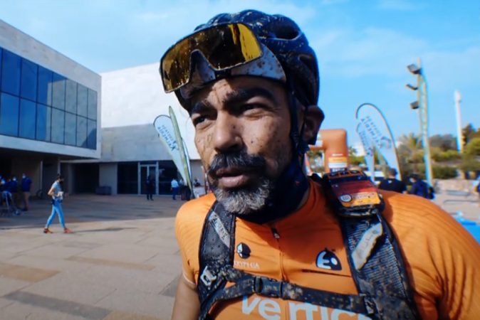 El gestor de EiDF pagó un palco en San Mamés y vacaciones con el dinero de una presunta estafa 4 Merca2.es Óscar Antonio Romero, hermano del presidente de EiDF