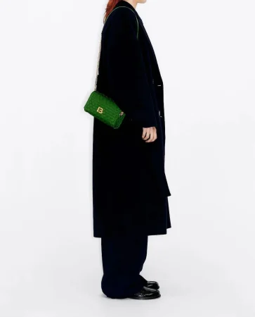 Bandolera de mujer trenzado con solapa y asa de cadena de Bimba y Lola