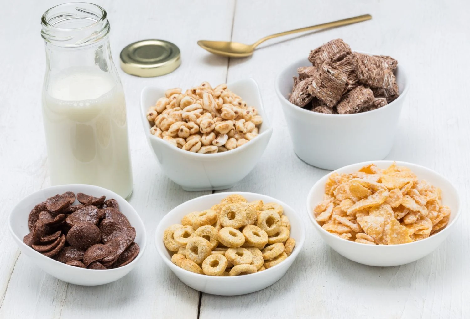 Cómo reducir el riesgo de cáncer con una dieta saludable y equilibrada 3 Merca2.es MODERAR EL CONSUMO DE AZÚCARES Y GRASAS PROCESADAS