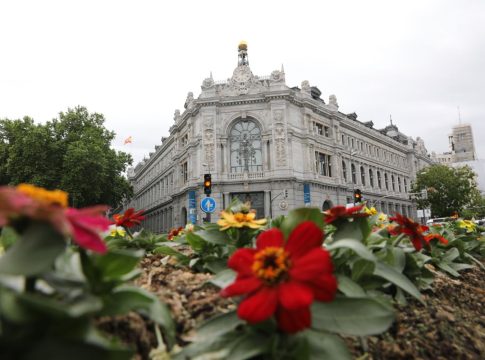 La banca española reduce su deuda con el BCE a mínimos históricos al situarla en 2.100 millones en abril