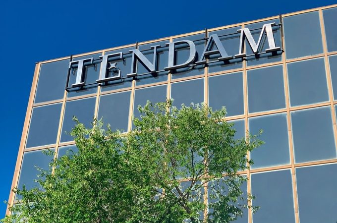 Tendam, una salida a Bolsa más cercana a 2025 que a 2024 1 Merca2.es Fachada de la sede de Tendam.