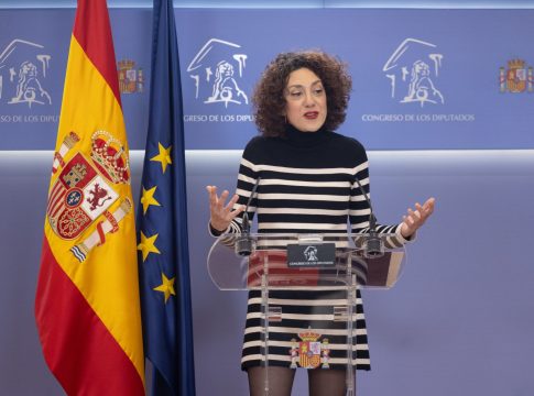 Sumar presenta una ley para prohibir los despidos colectivos a empresas que se vayan fuera de Europa