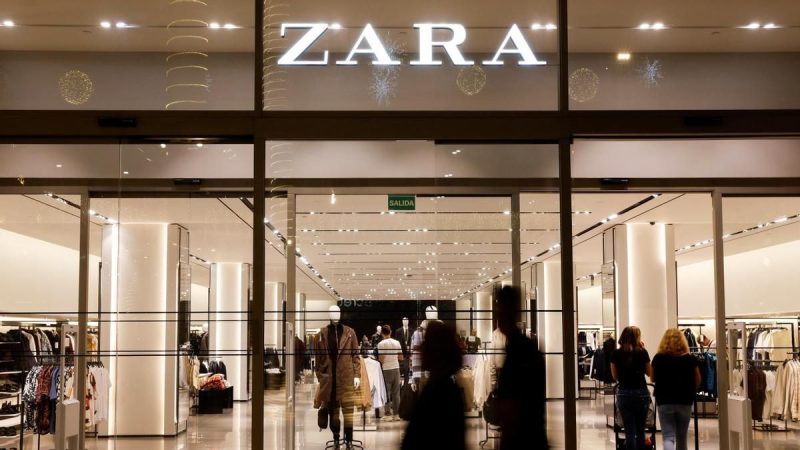 Zara tiene la mejor solución para esas bodas o comuniones que aún tienes pendientes por menos de 20 euros 22 Merca2.es Renovar el armario sin arruinarte: sí, es posible