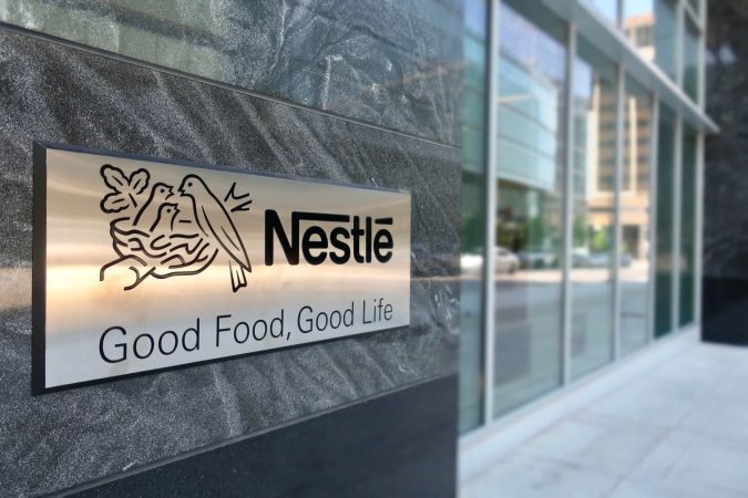La década perdida de Nestlé: Navratil debe reparar un RIG hundido a dos tercios del nivel previo y un portafolio que ya no gana categorías