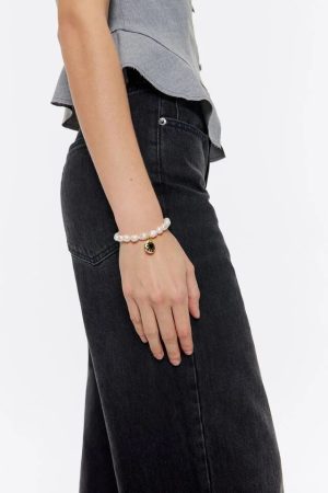 PULSERA PERLAS LOGO CANDY CORAZÓN NEGRO