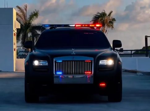 Rolls royce miami Así es el Rolls-Royce que acaba de presentar la policía de Miami Beach