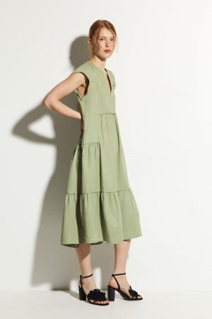 Sfera arrasa con esta colección de vestidos holgados perfectos para disimular barriguita 61 Merca2.es VESTIDO RELAX