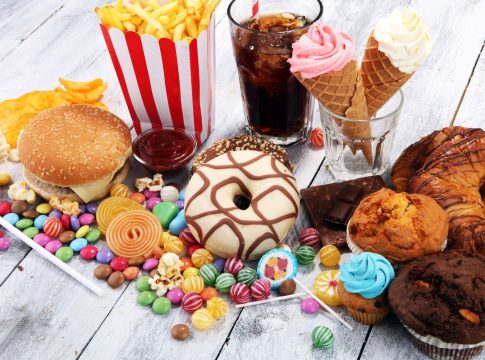 alimentos-causan-acne Alimentos que son causantes del acné, y seguro consumes a diario