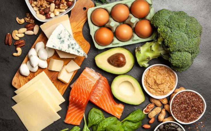 Keto: los mejores consejos para seguir este modo de alimentación con el que aumentar tu esperanza de vida 26 Merca2.es El almuerzo keto que cambiará tu dieta: Saludable, sencillo y perfecto para despedirte de las harinas