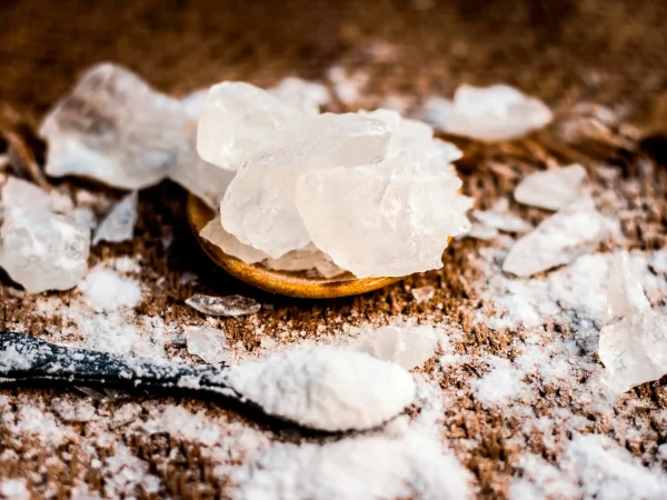 Di adiós a las estrías con este ungüento viral, fácil de hacer y con solo 2 ingredientes 1 Merca2.es ESTRIAS