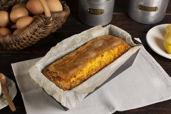 Bizcocho de yogur en Thermomix: Un clásico renovado 5 Merca2.es bizcocho yogur y limon 3 Merca2.es