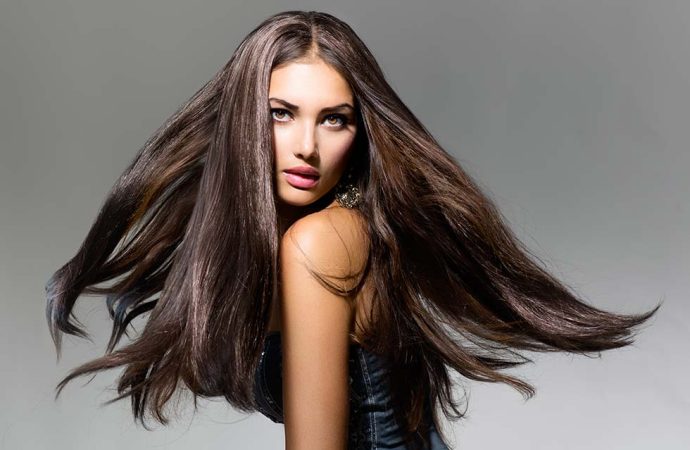 Los trucos definitivos para lucir un cabello saludable esta primavera 28 Merca2.es Cabello sin friz al instante con este ingrediente que seguro tienes en tu refrigerado