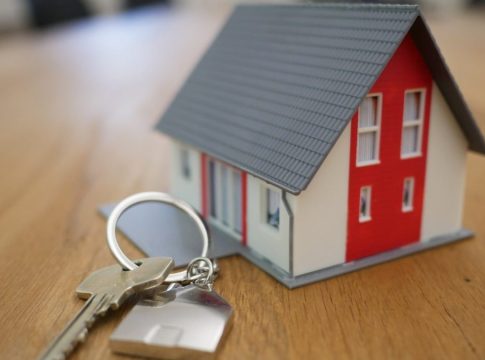 comprar casa con bitcoin Cómo comprar tu casa en España usando solo Bitcoin: Paso a paso y errores que debes evitar