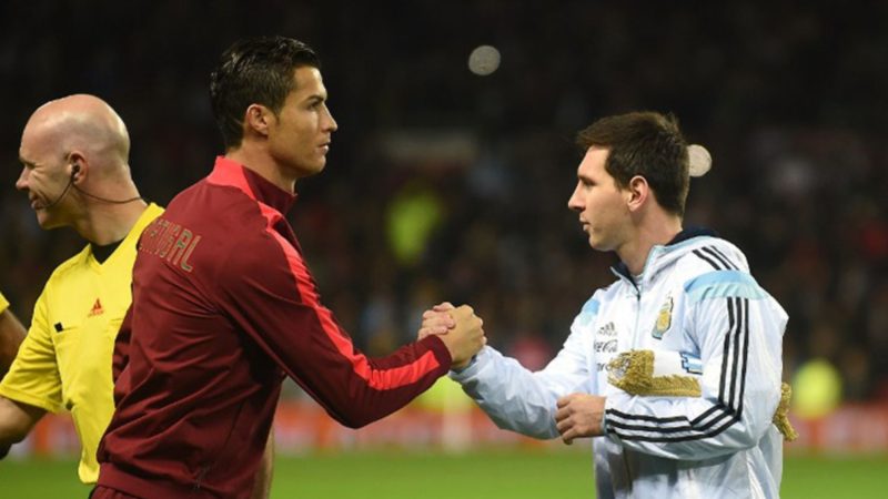 La doble moral para medir a Cristiano Ronaldo y Messi 1 Merca2.es El nuevo récord de Cristiano Ronaldo que Messi jamás podrá alcanzar