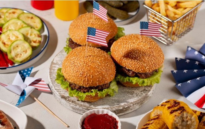 Los 3 países que más consumen comida rápida ¡España está en el ranking! 1 Merca2.es Los 3 países que más consumen comida rápida ¡España está en el ranking!