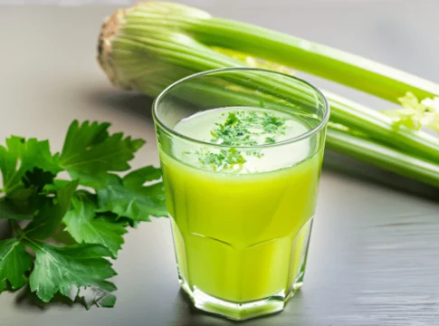 jugo-de-apio El truco definitivo: Cómo tomar jugo de apio para adelgazar rápido