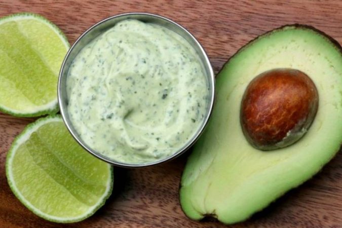 El aguacate y su relación con el hígado