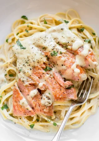 salmon mostaza pasta 1557862034 Merca2.es