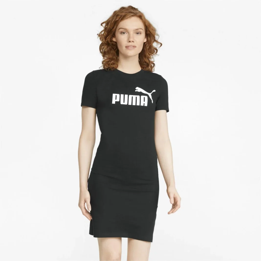 Decathlon y Puma están arrasando con este vestido que realza y estiliza la figura