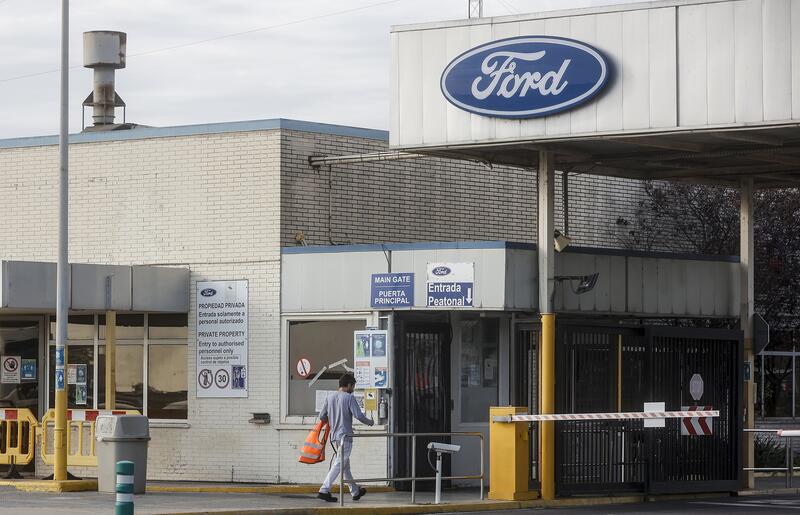 Ford se reúne con los sindicatos para discutir el nuevo Expediente de Regulación de Empleo (ERE) en la planta de Almussafes