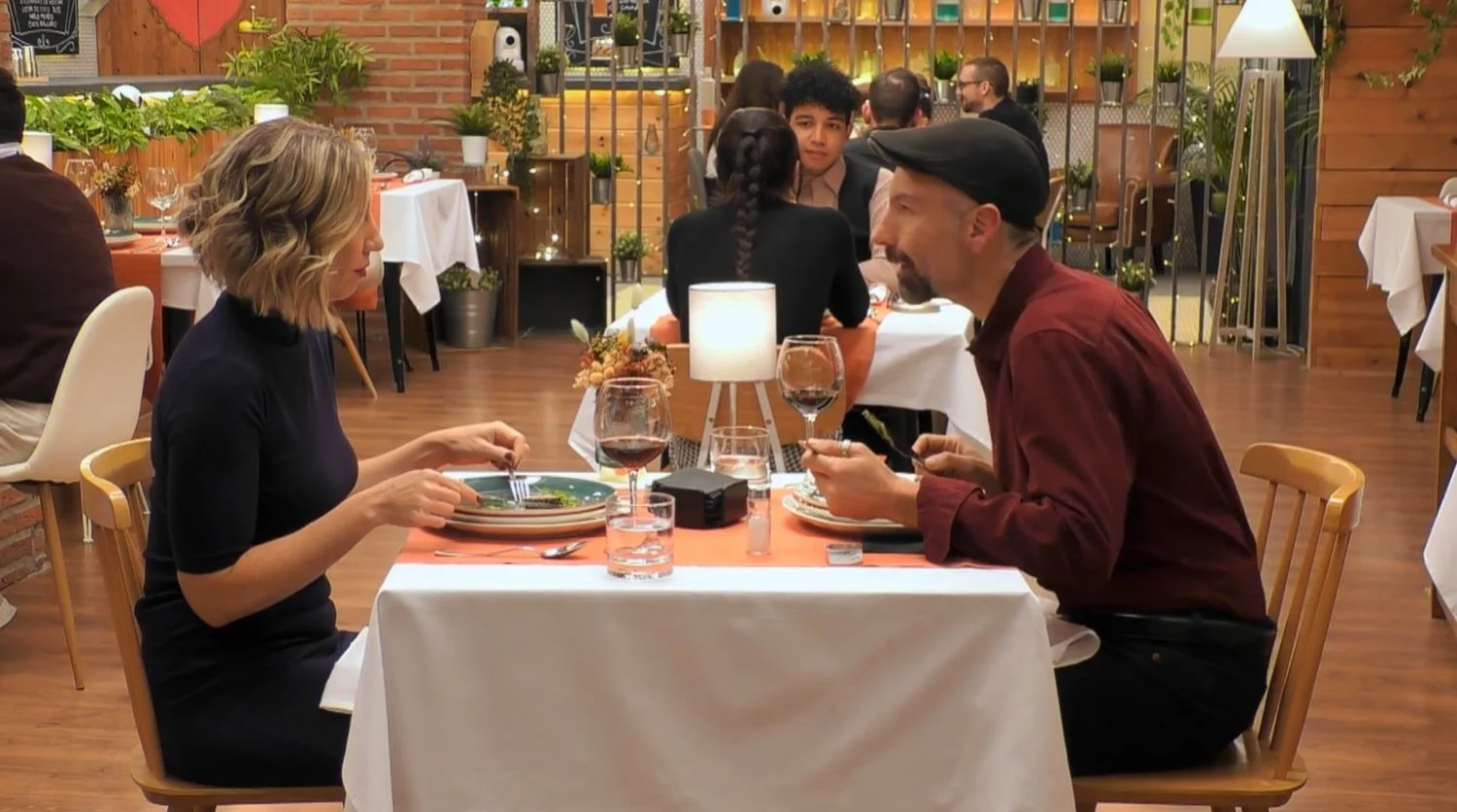 Sin censura: una pareja de ‘First Dates’ le hace una picante confesión a su cita