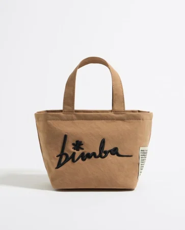 Bolso de mano de nylon con logo bordado