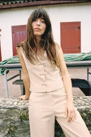 CHALECO LAZOS CON LINO