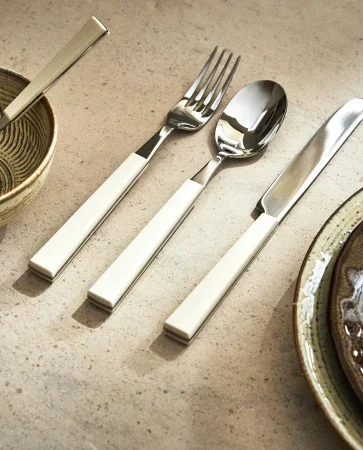 CUBERTERÍA MANGO RECTANGULAR