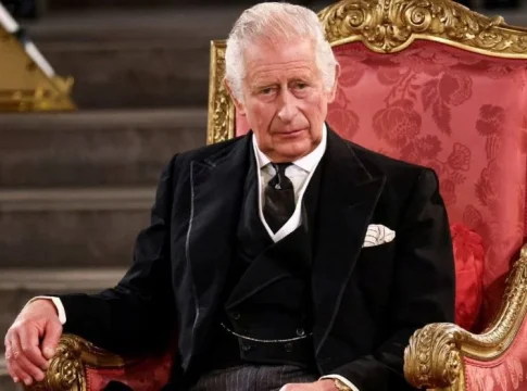 Carlos-III-eleccion-jpg Máxima complicidad entre el rey Carlos III y David Beckham por esta curiosa razón