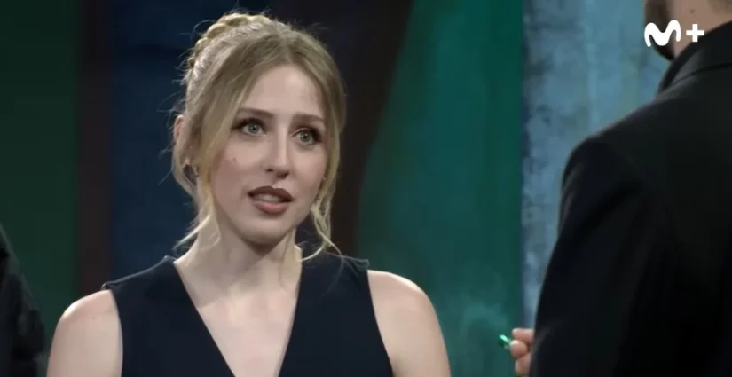 Dennisse Pena en La resistencia Merca2.es