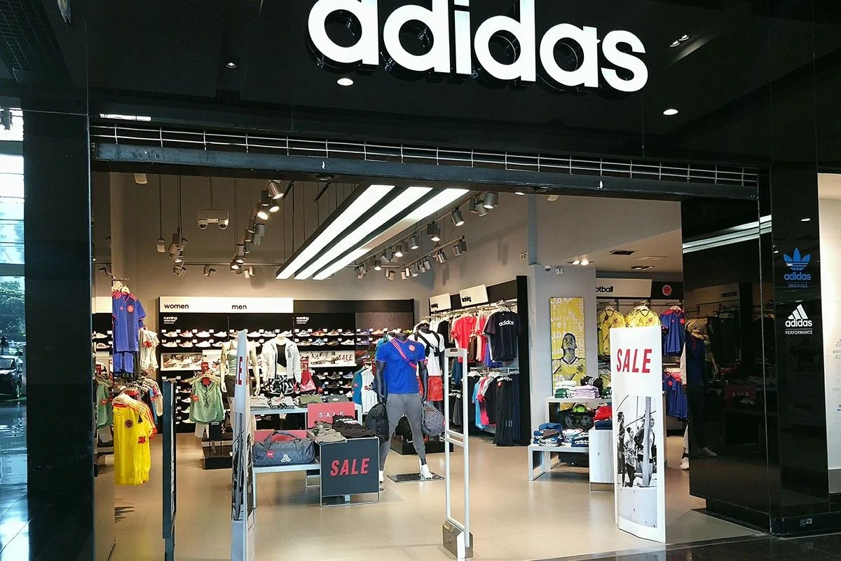 El CEO de Adidas admite que los aranceles les afectaran negativamente en el mercado minorista
