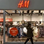 H&M dispara márgenes y reduce inventarios pese a un consumo aún frágil 8 Merca2 H&M: ventajas especiales para miembros y descuentos adelantados en junio