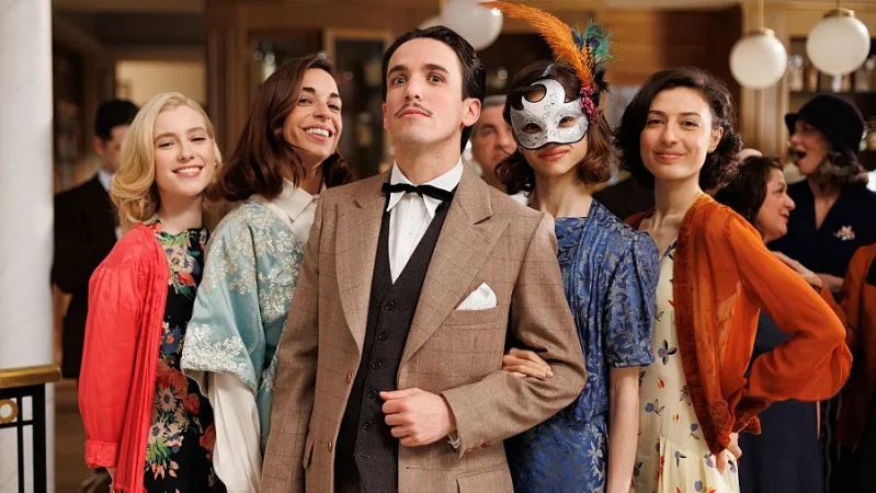 Doña Carla recibirá su merecido en el próximo episodio de ‘La Moderna’ 22 Merca2.es La Moderna Salvador Dali Merca2.es