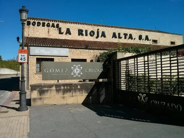 Ruta del vino de La Rioja bodegas que no te puedes perder Rioja Alvesa 1 Merca2.es