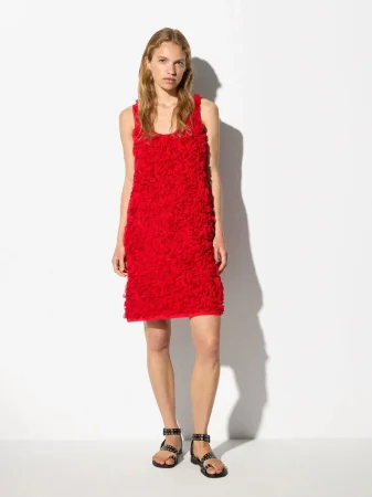 Parfois tiene los vestidos de punto más bonitos y cómodos de este verano a los mejores precios 33 Merca2.es VESTIDO PUNTO FLORES