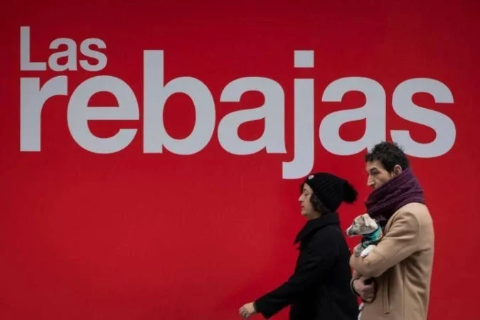 Zara, Mango, Cortefiel, El Corte Inglés,... Te contamos cuando empiezan las rebajas en cada tienda