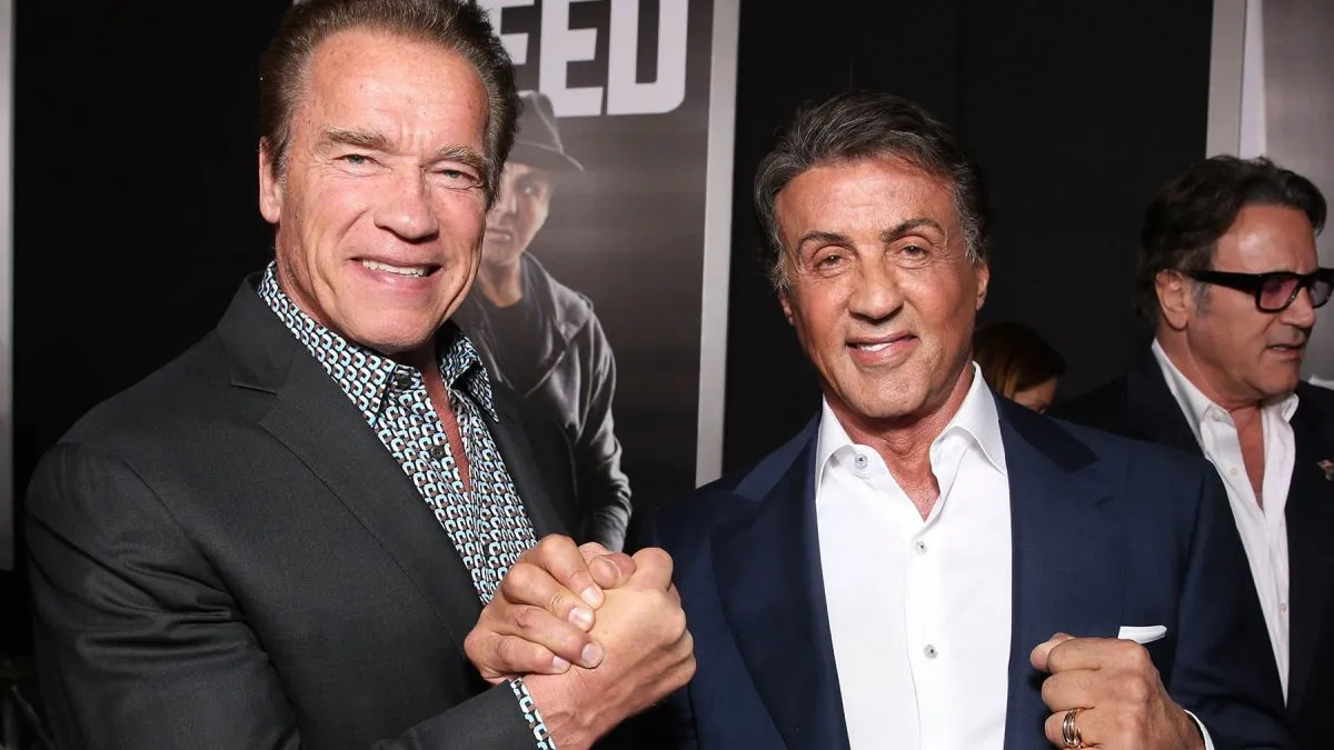 Arnold Schwarzenegger logró engañar a una estrella de Hollywood que casi se queda en fuera de juego 1 Merca2.es El pedido de Arnold Schwarzenegger que casi arruina la carrera de Stallone