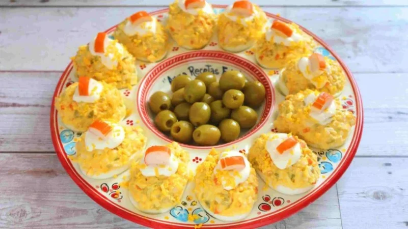 huevos rellenos de surimi 815x458 1 Merca2.es