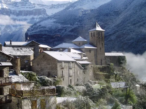 los-pueblos-mas-frescos-de-espana-1200x675.png España