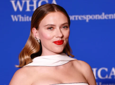 Experiencias paranormales de las celebridades: el escalosfriante caso de Scarlett Johansson Experiencias paranormales de las celebridades: el escalosfriante caso de Scarlett Johansson