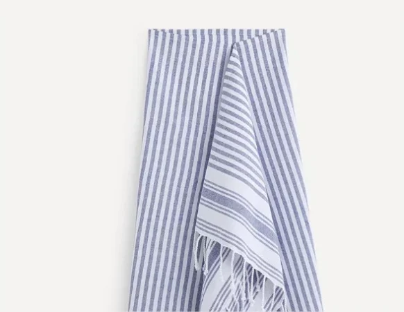 Corre que vuelan: prendas preciosas en moda mujer con descuentos en El Corte Inglés 4 Merca2.es pareo playa Merca2.es