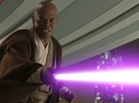 El Sable Luz de Samuel L Jackson, el objeto más misterioso de la franquicia El Sable Luz de Samuel L Jackson, el objeto más misterioso de la franquicia