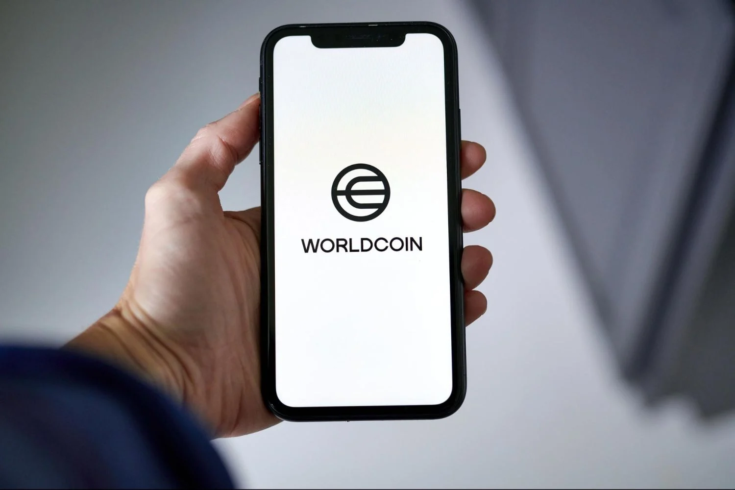 Worldcoin está siendo investigada por la Unión Europea