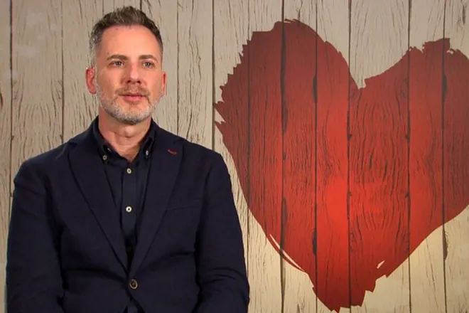 "First Dates": Un soltero se lleva un tremendo disgusto en su cita: "Está muy cascada, muy quemada" 1 Merca2.es First Dates